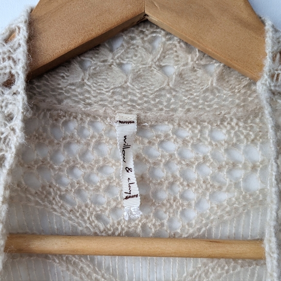 Lace Knit Kimono Fuzzy Top Cream - Picture 3 of 9